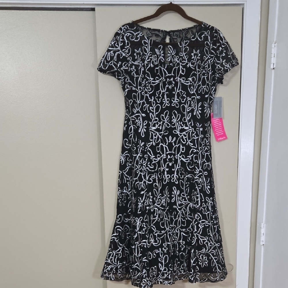 Ignite Evenings Black and Silver Floral Petticoat Party Dress Size 6 NWT